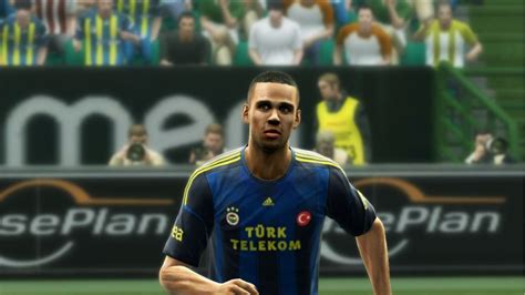 mathias jorgensen pes face.